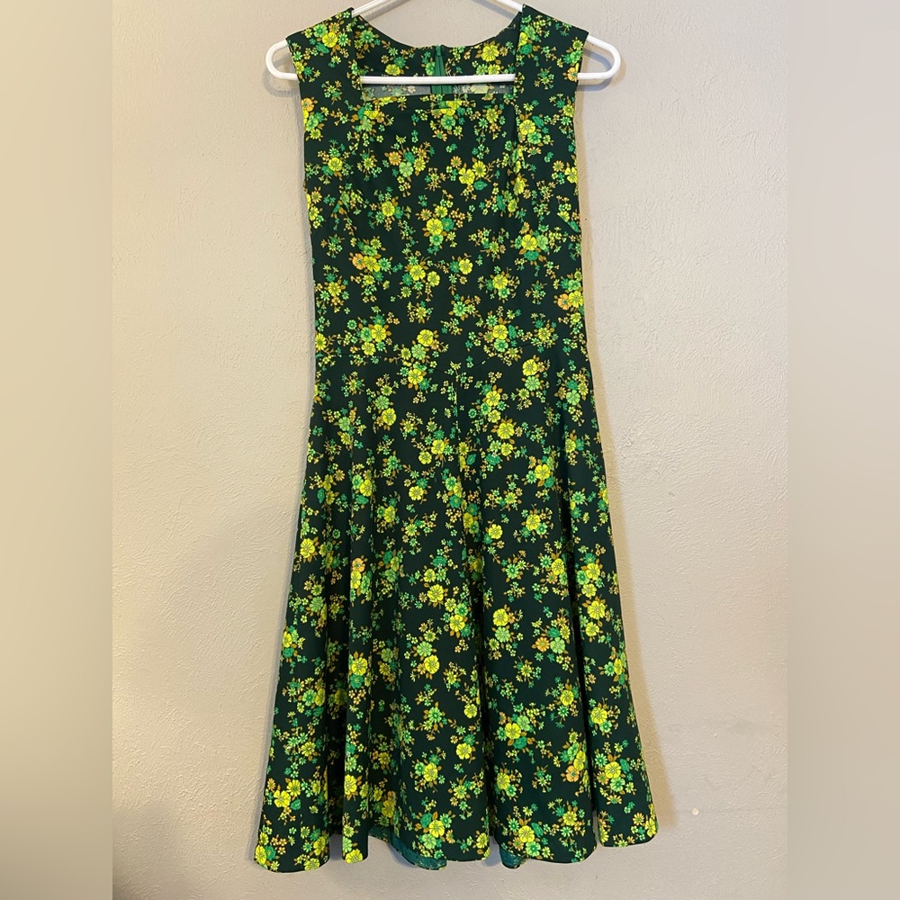 Retro print handmade floral dress cute for spring!